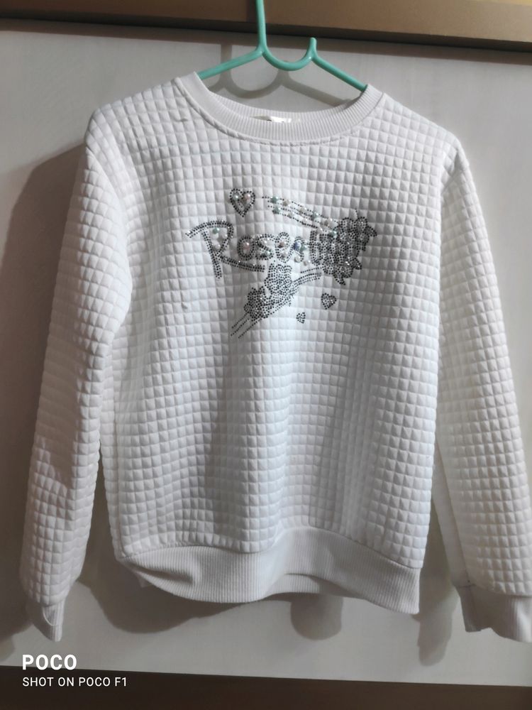Women White Round Neck Sweater.... G &amp; J Brand...