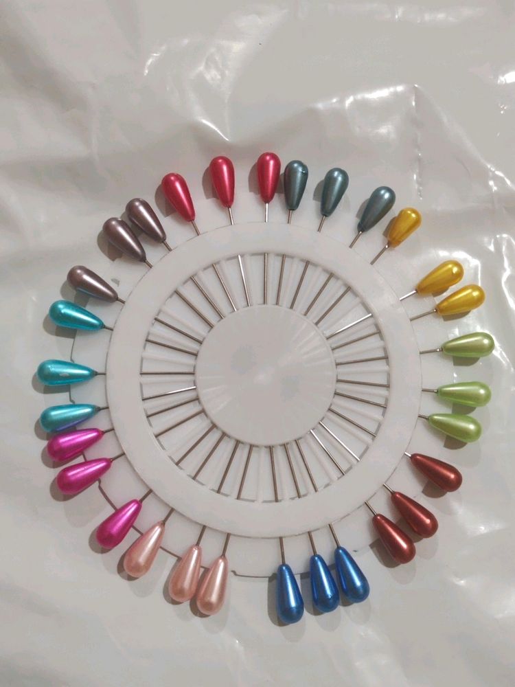 Takni Hijab Pin