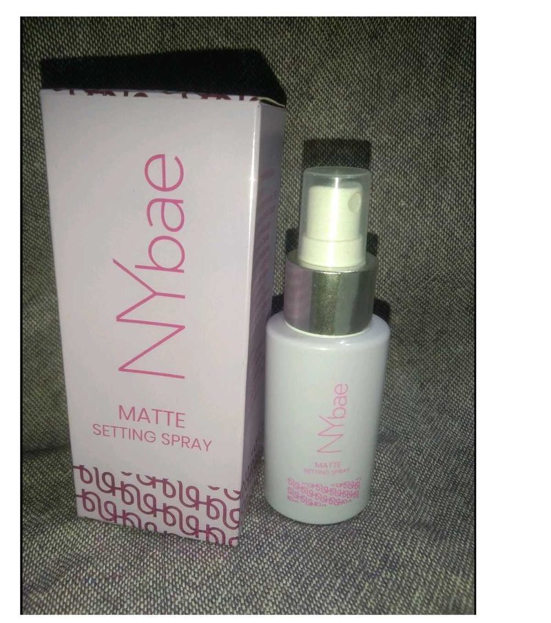 NY Bae Matte Setting Spray
