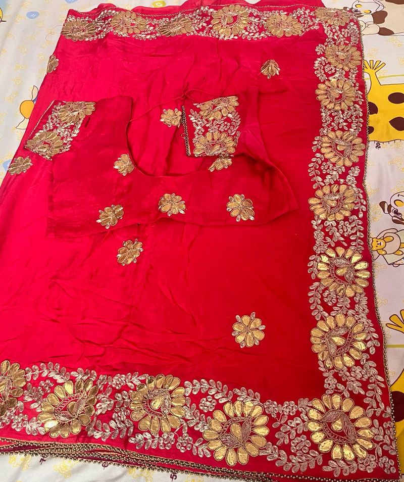 Rani Pink with Hand Embroidered Golden &amp; Silver Za