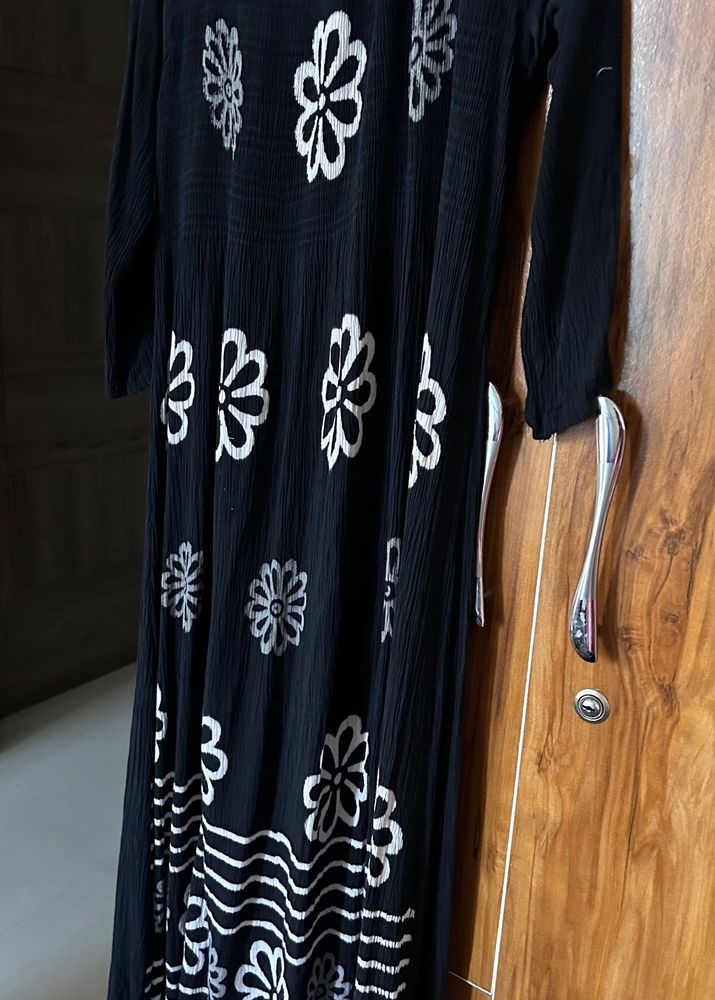 Selling This Dress Which Is Good For Daily Use