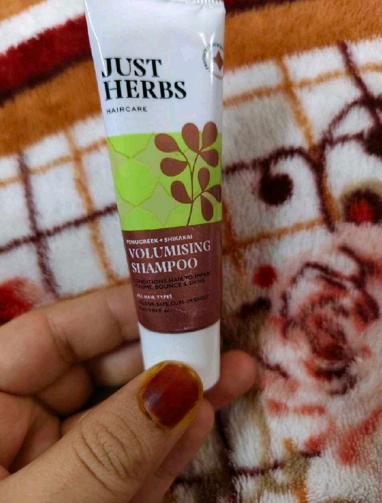 Just Herb Shampoo