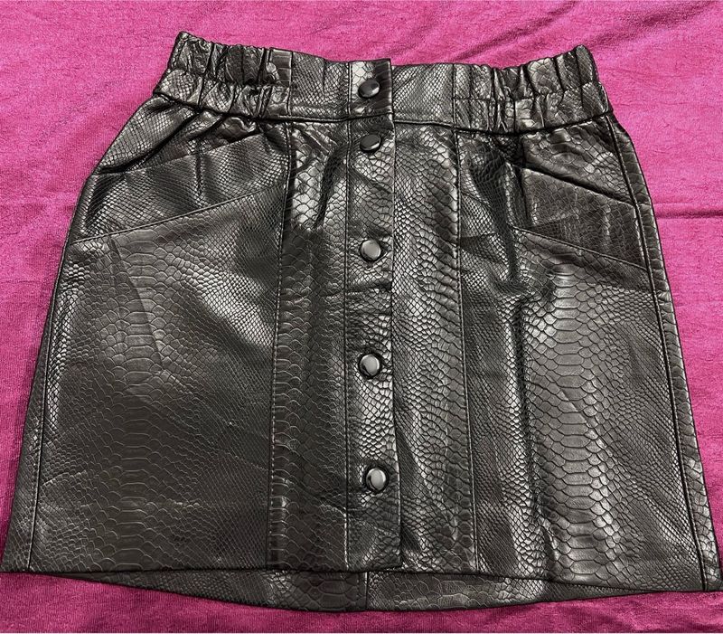 Bershka Snake Print skirt