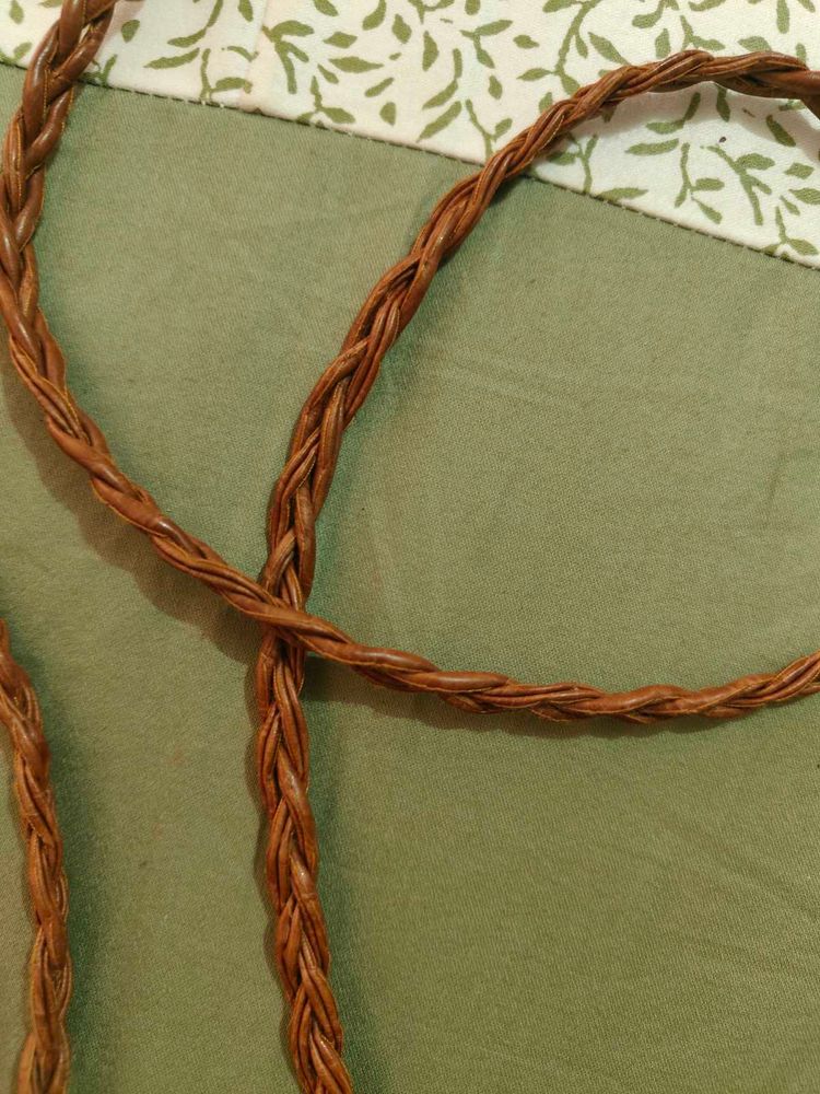 Braided sleek belt