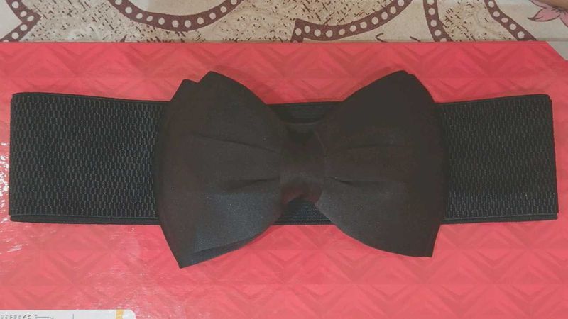 Black Streachable Belt