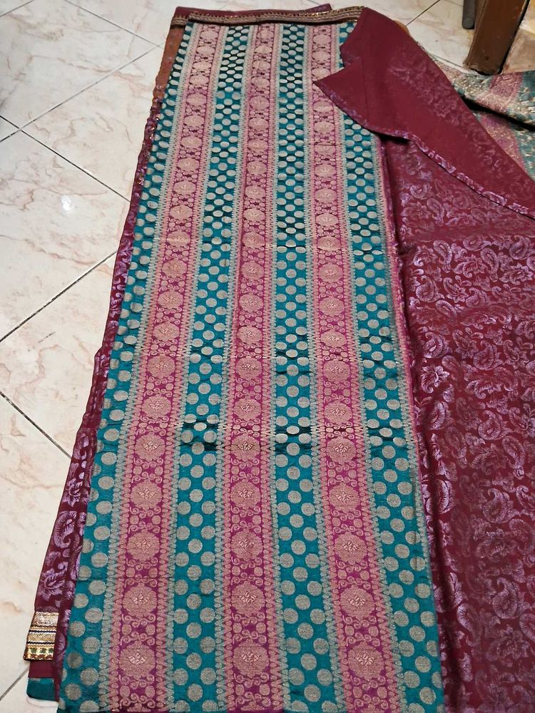 New Saree In Pleating Banarasi Silk Fabric