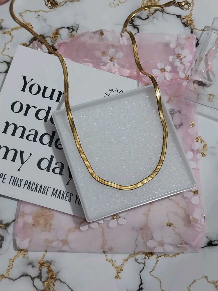 Gold Herringbone Necklace