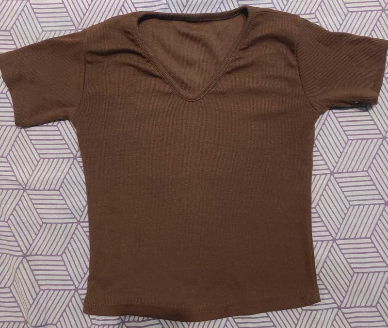 Pretty brown Crop Top