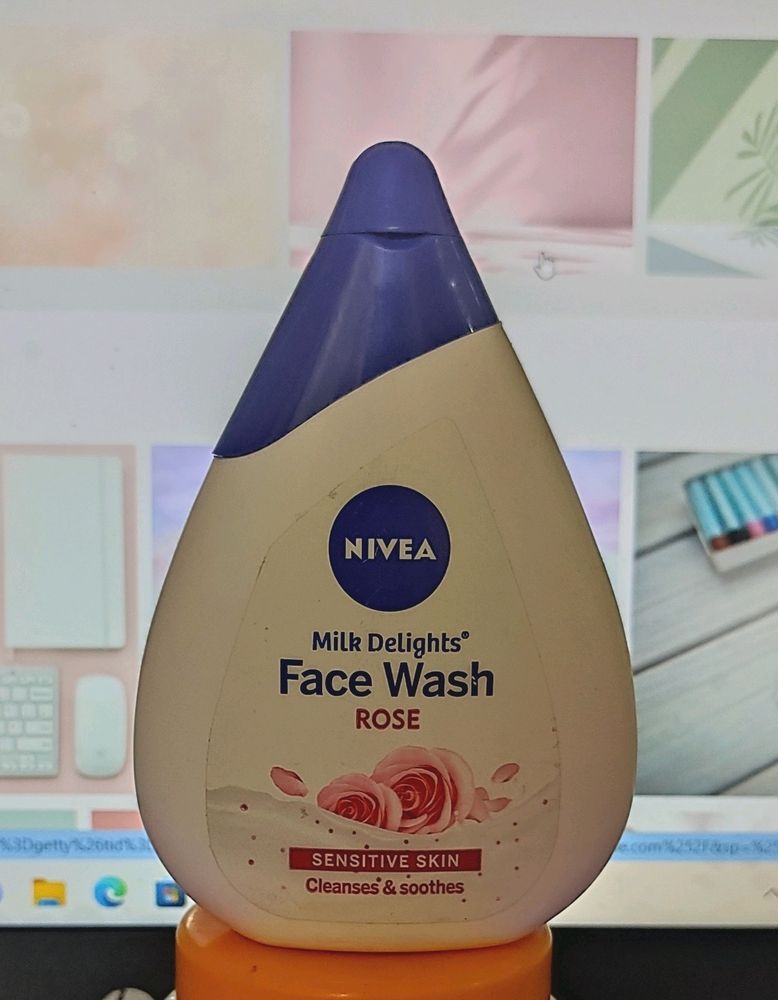 Nivea Milk Delights Face Wash .For Sensitive Skin.