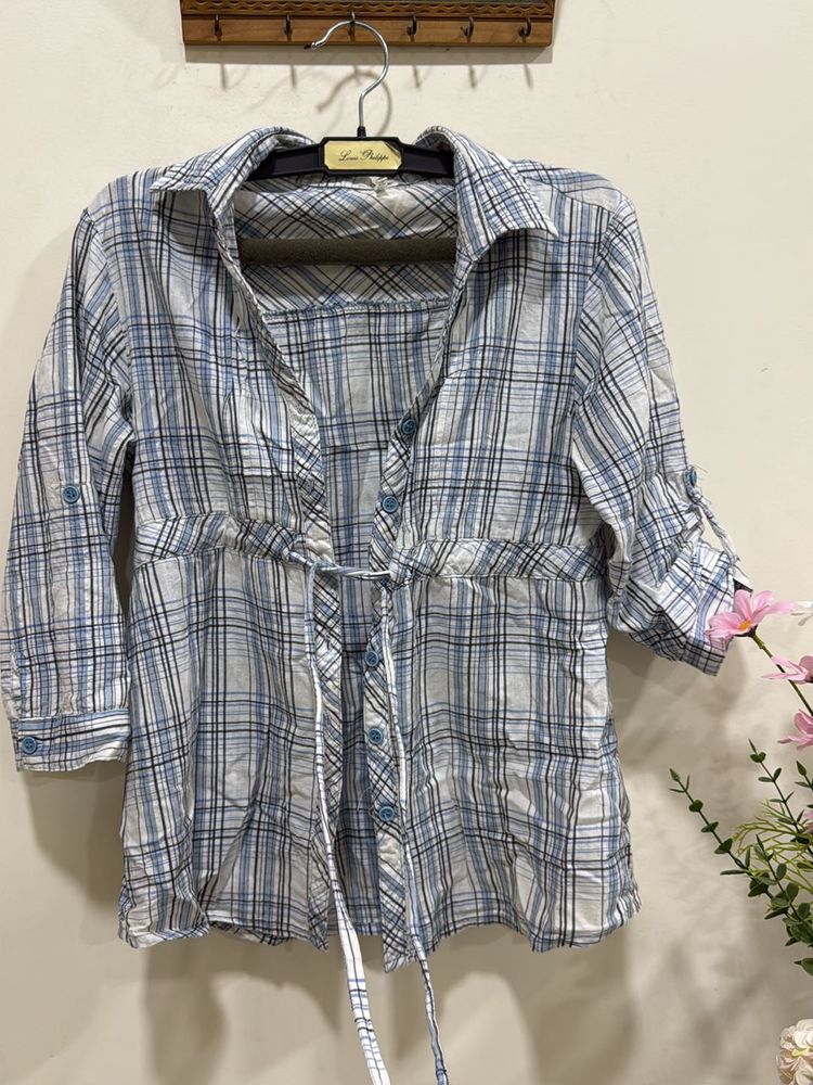 Cute top/shirt (S/M)