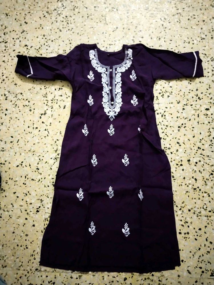 Elegant Embroidered Kurta