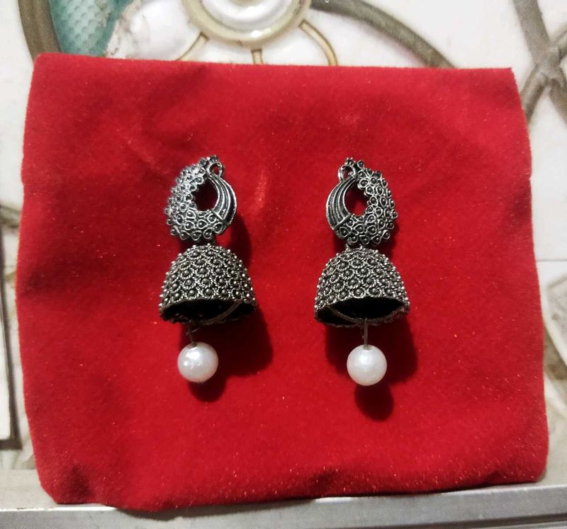 Elegant Jhumka Earrings