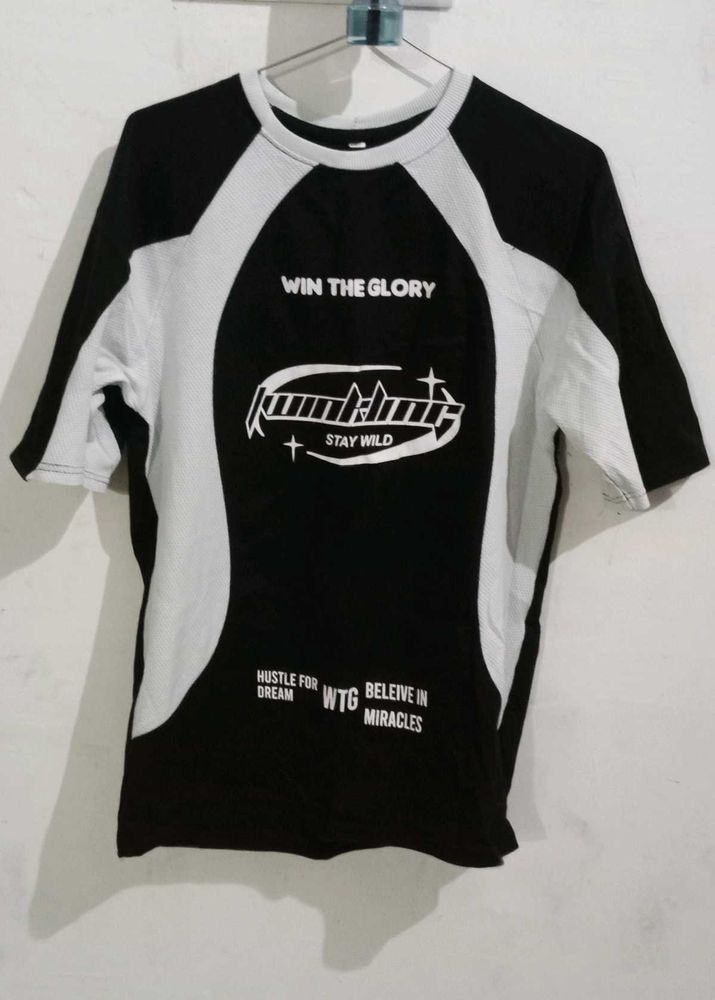 Graphic Print T-Shirt