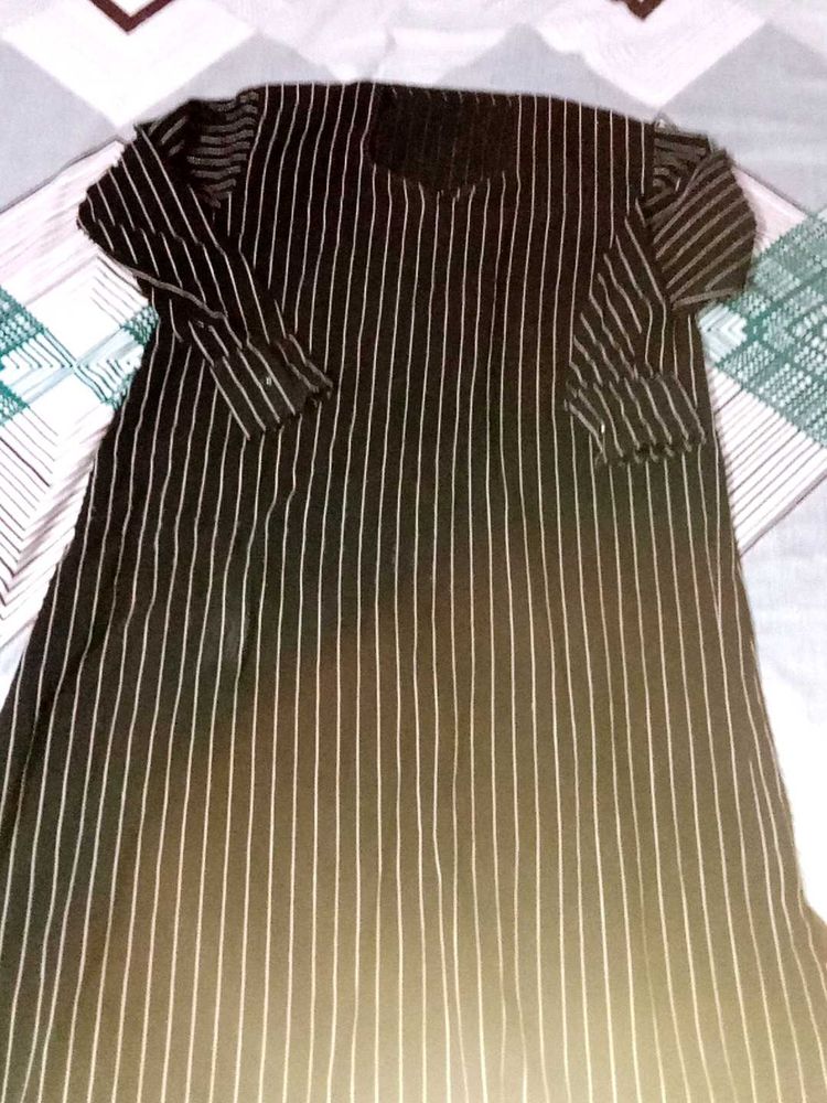 Black embroidered line abaya