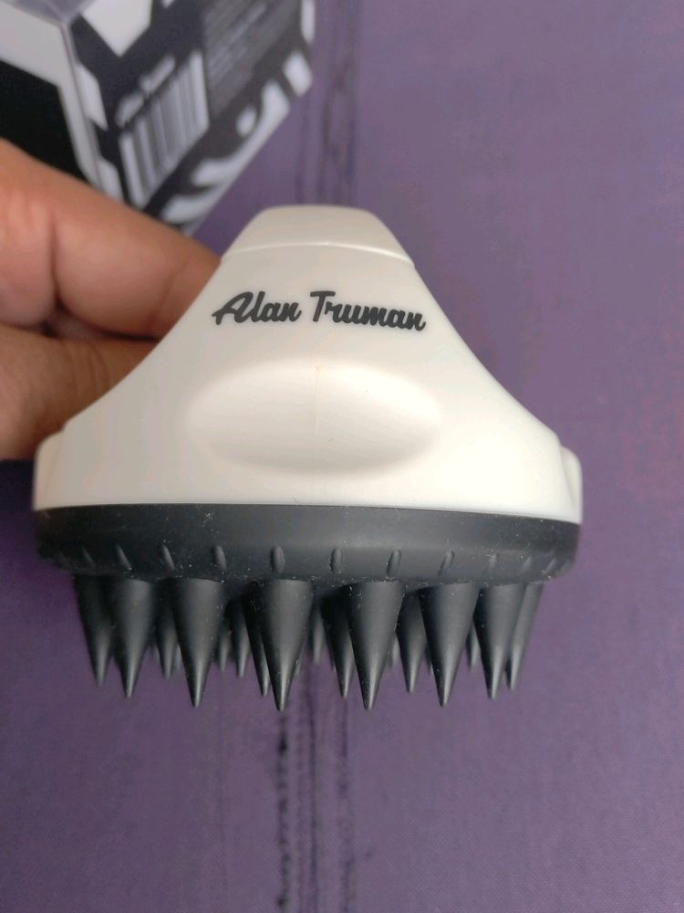 Scalp Massage And Shampoo brush