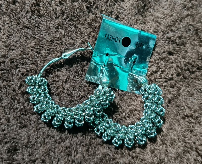 Big EarringsA Beautiful Earrings...