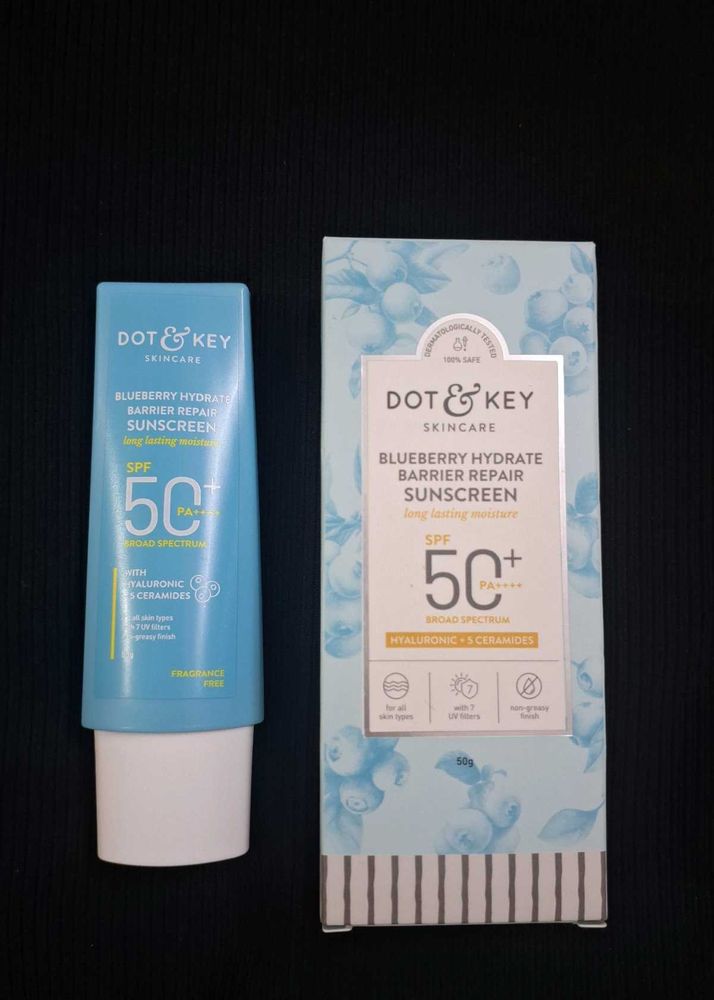Dot &amp; Key Blueberry Sunscreen SPF 50
