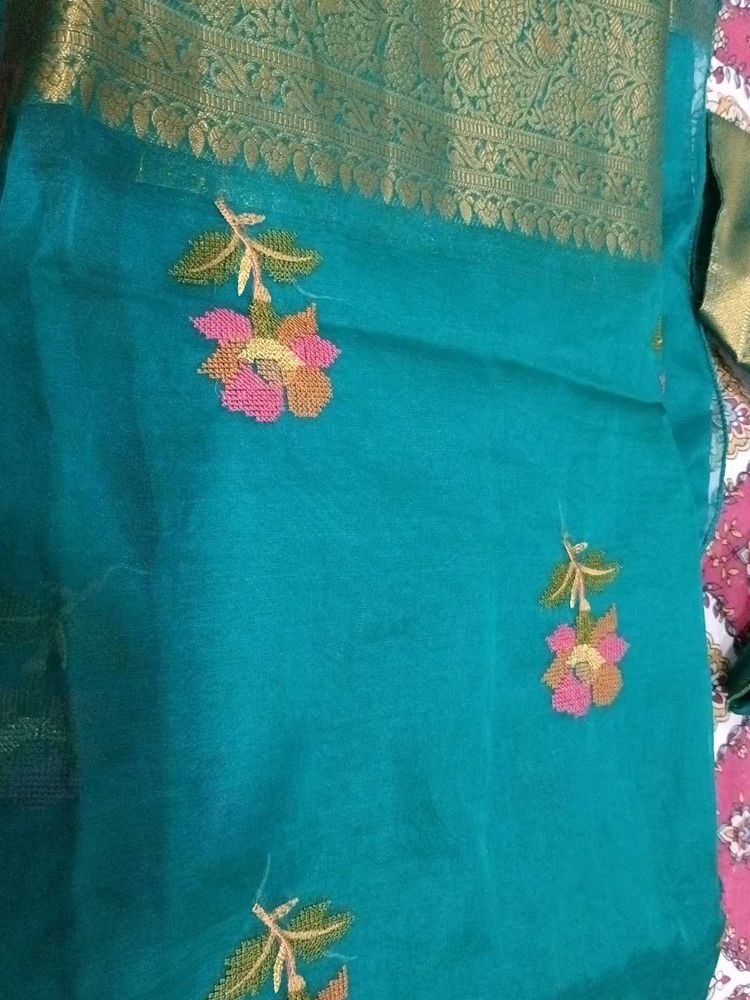 Elegant Embroidered Saree With Surprise Gift Insid