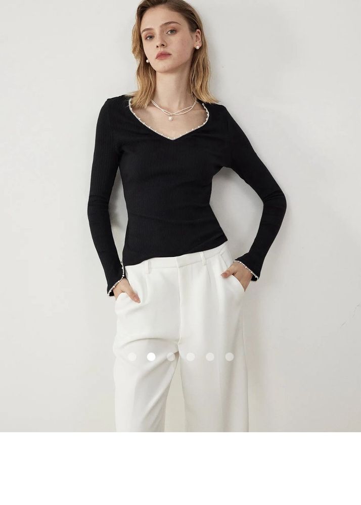 Ribbed V-Neck Top