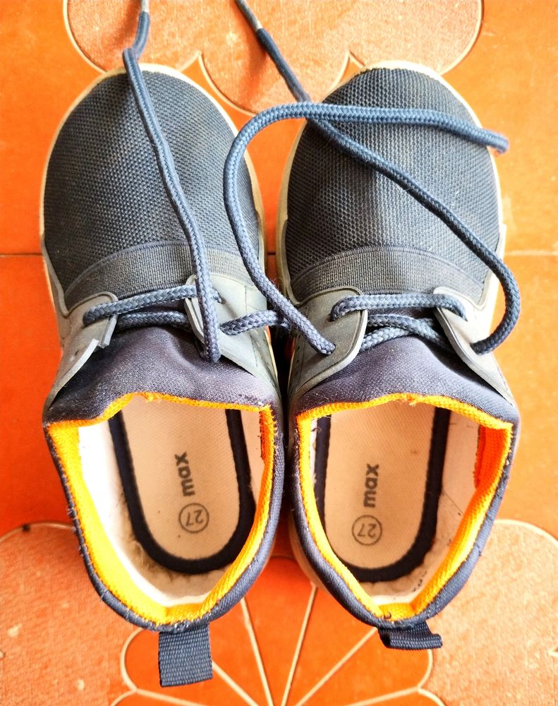 Max Shoes - Size 27