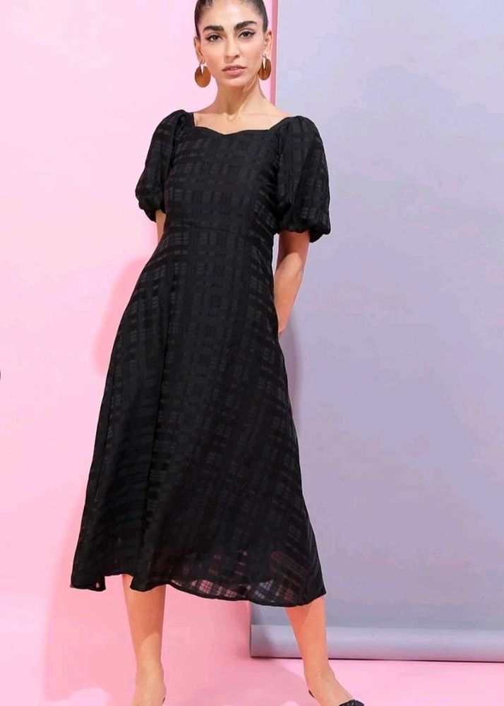 TOKYO TALKIES BLACK A LINE MIDI DRESS