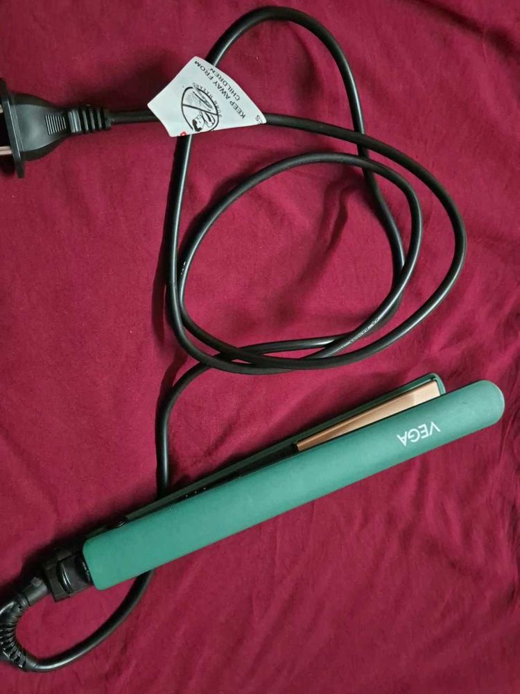 Vega Hair Straightener - Green