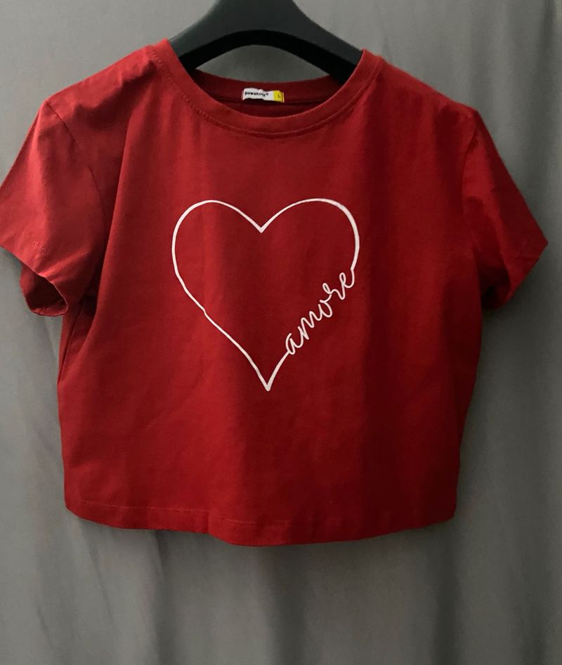 2 Cute Crop T-shirts