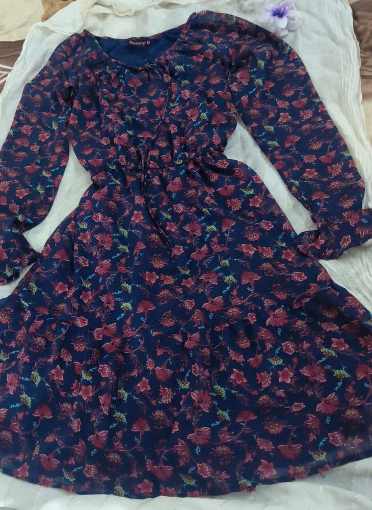 Pinteresty Floral Dress