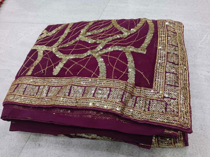 Elegant Purple &amp; Gold Saree