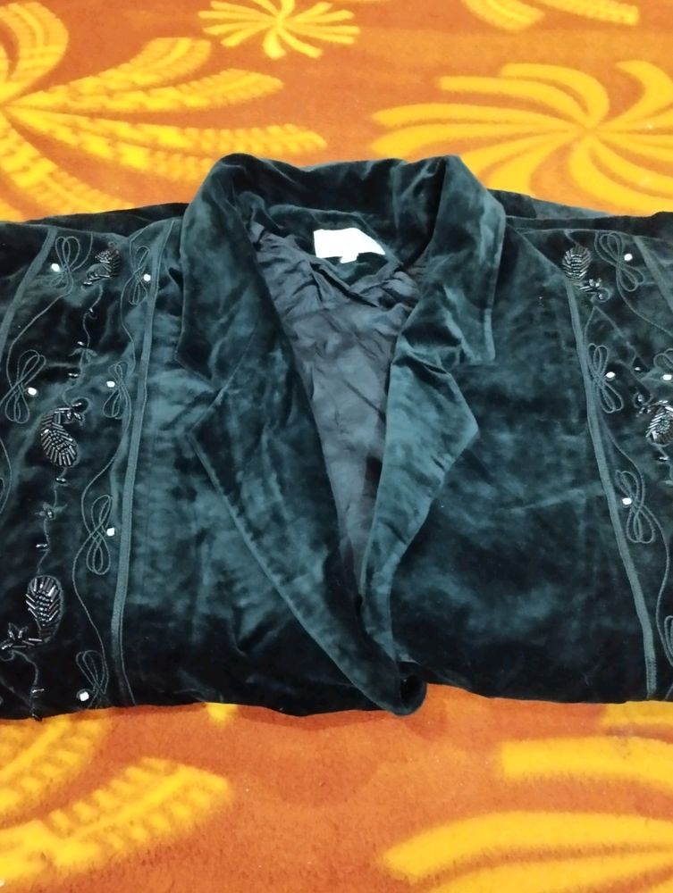 Velvet Embroidery Coat