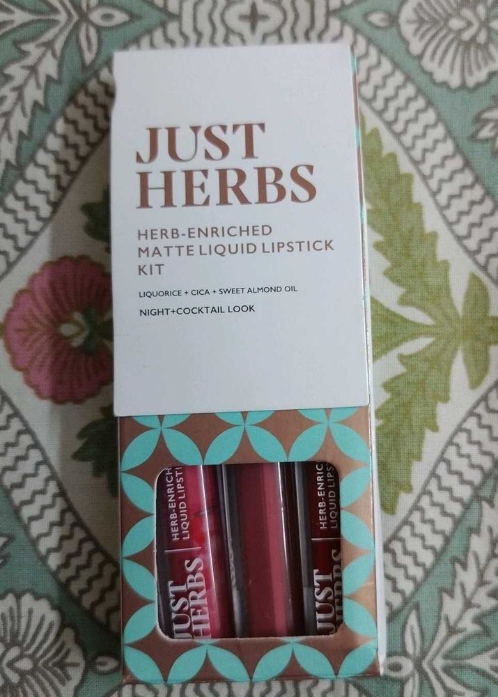 Just Herbs Lipstick Kit