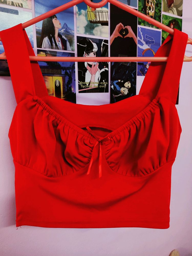 Urbanic Red Crop Top🍒