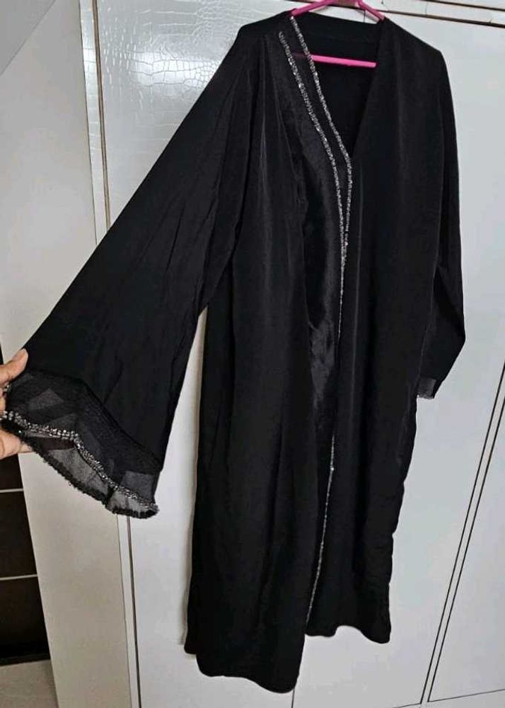 Dubai Abaya With Embellished Stone Work.