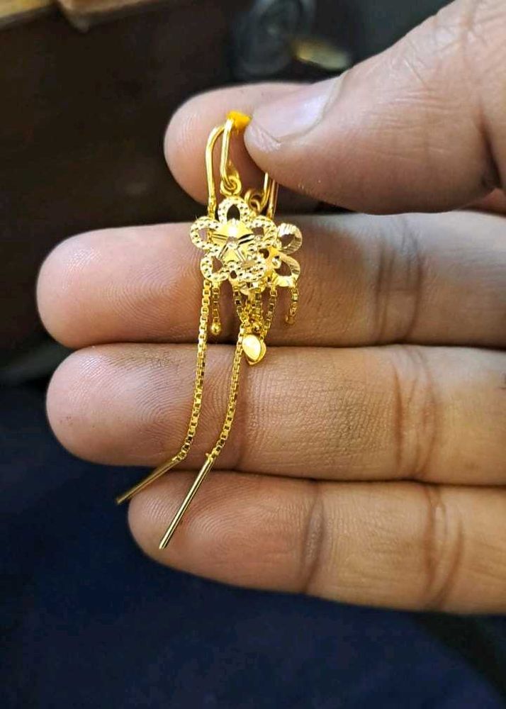 Elegant Gold Dangle Earrings