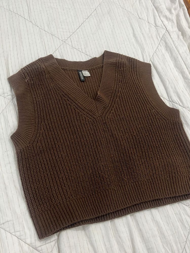 H&amp;M Brown Knit Vest Top