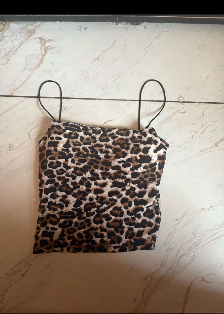 🚨one day offer ‼️Leopard Print Cami Top from Tha