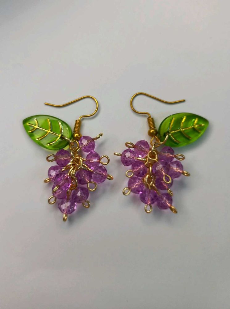 🌸🍇 Pretty Purple Grapes Handmade Earrings 🍇🌸