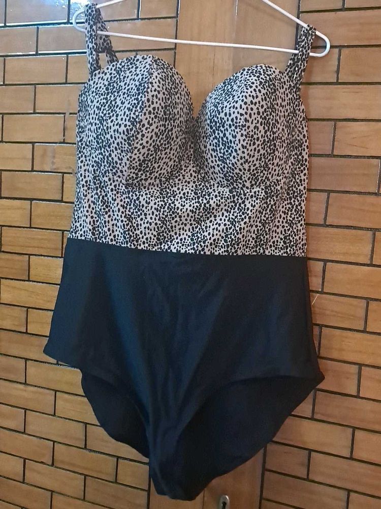 Forever  21 Body Cum Swimsuit