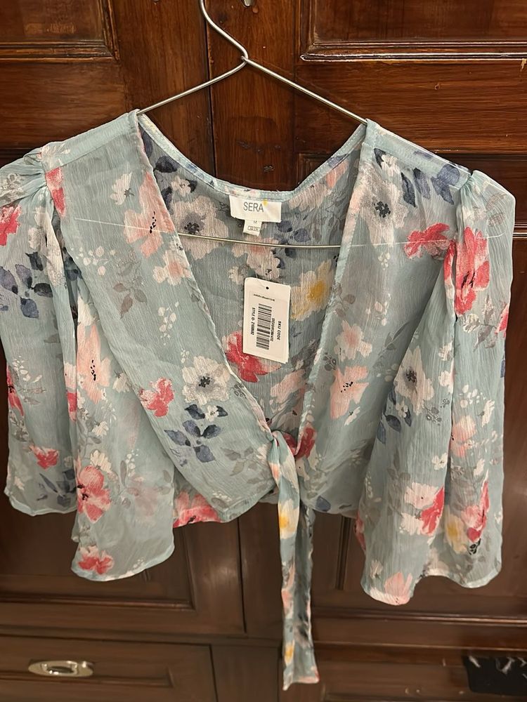 Sera Floral Tie-Front Crop Top