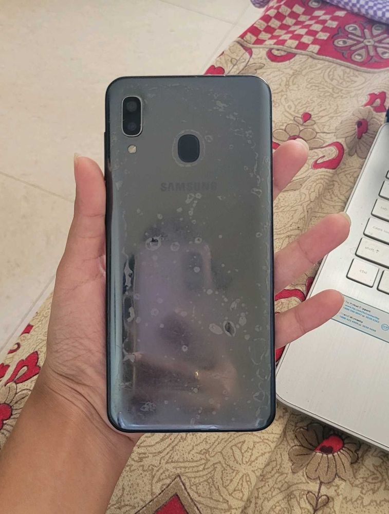 Samsung galaxy A-20 mobile