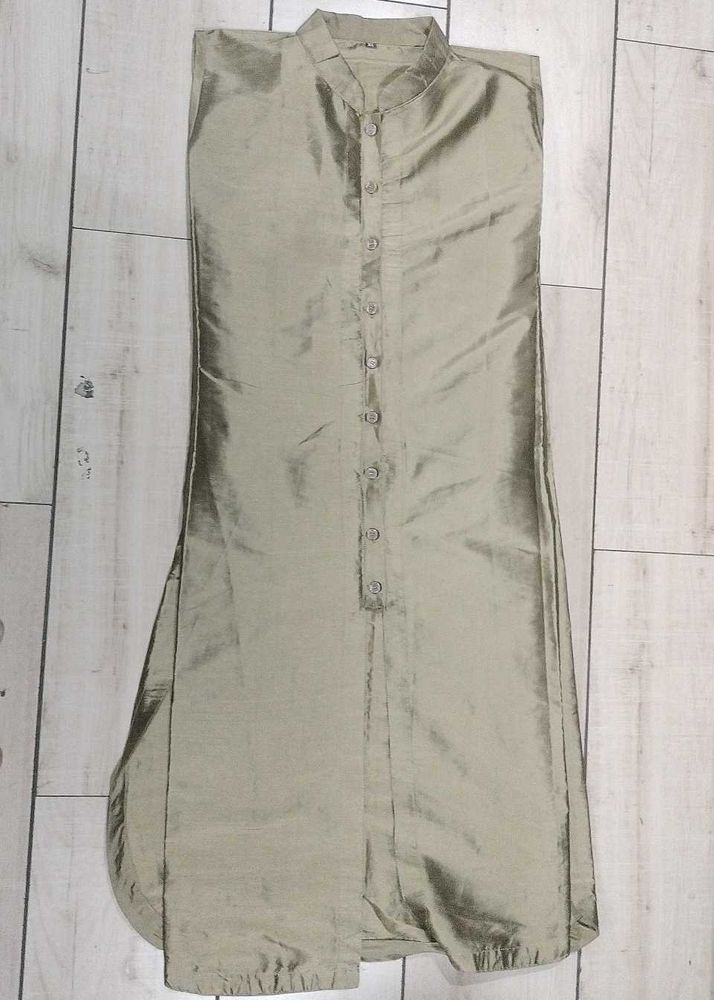 Fancy Kurtii