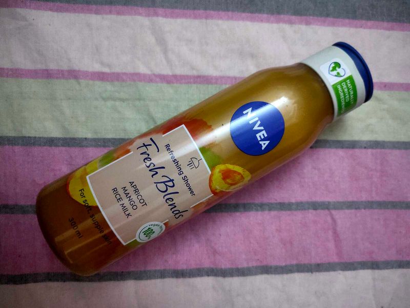 Nivea Fresh Blends Shower Gel