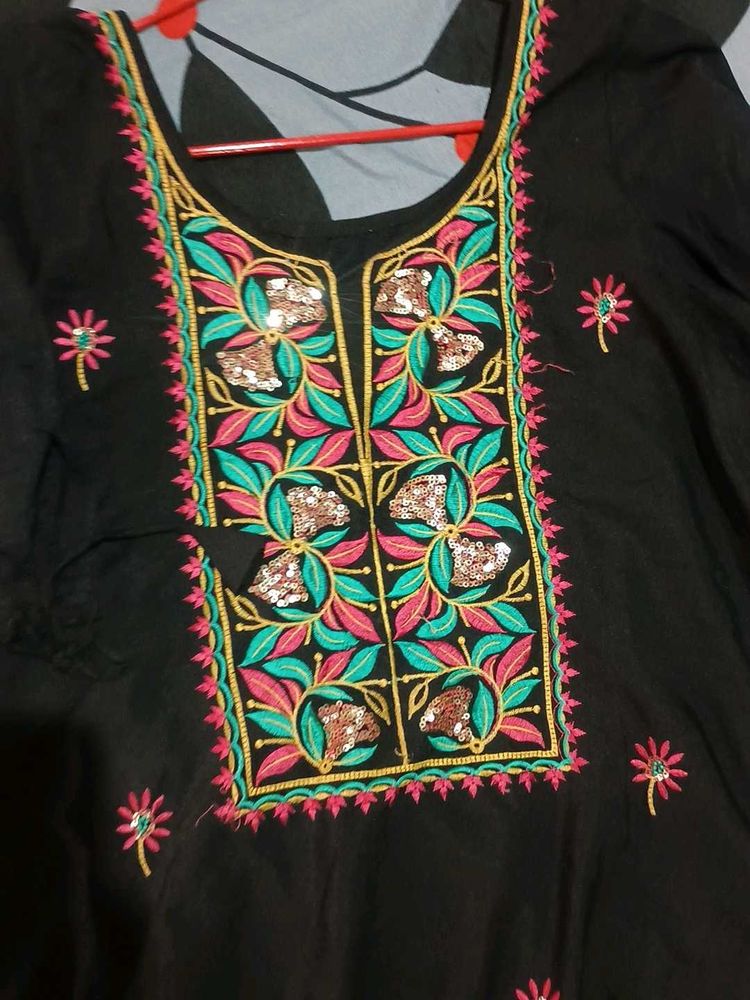 Black Colour Kurta..