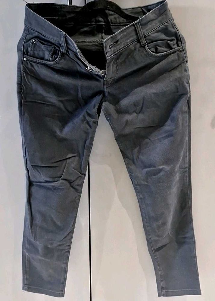 Soft And Comfortable Solid Denim