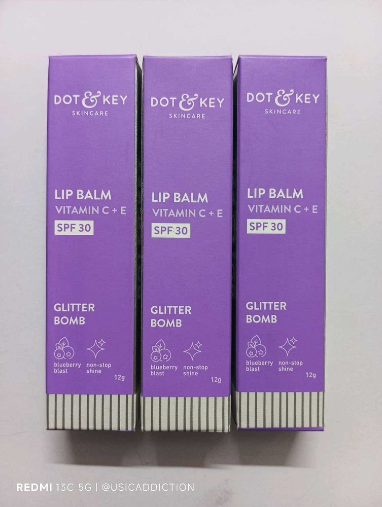 DOT &amp; KEY lip Balm + INSIGHT COSMETIC Cream Blush