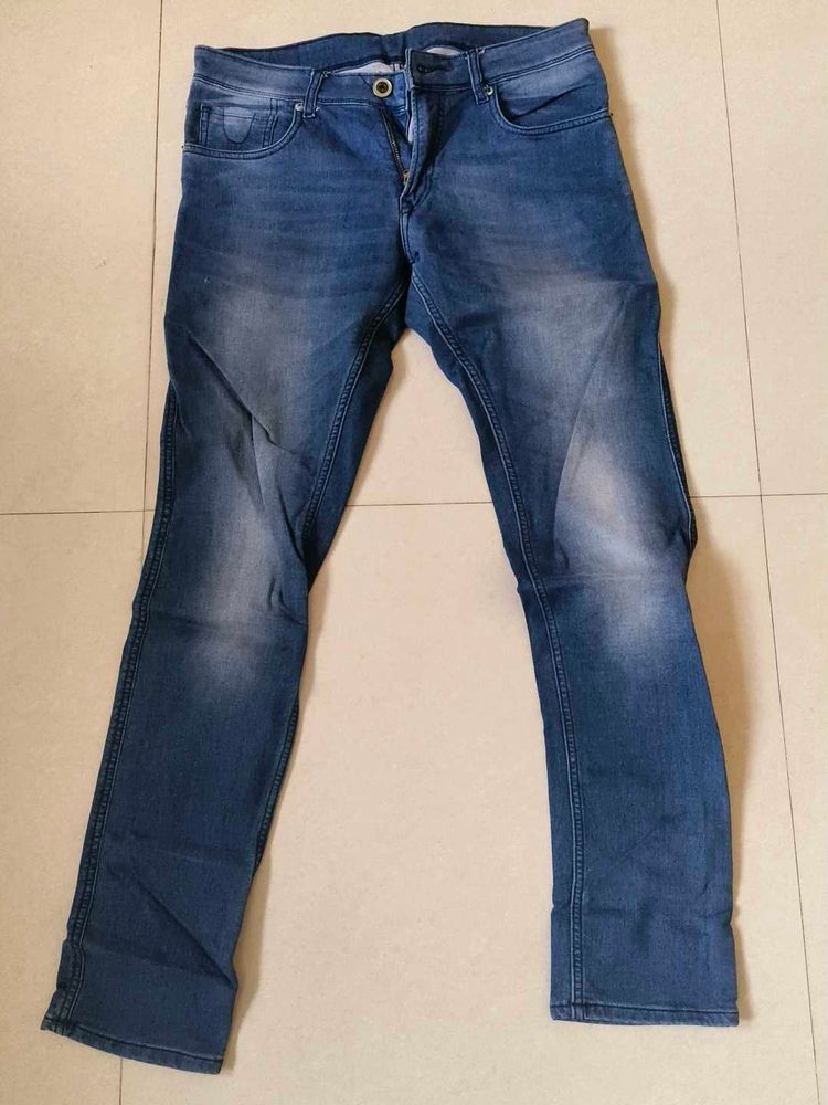 Peter England Denims W32
