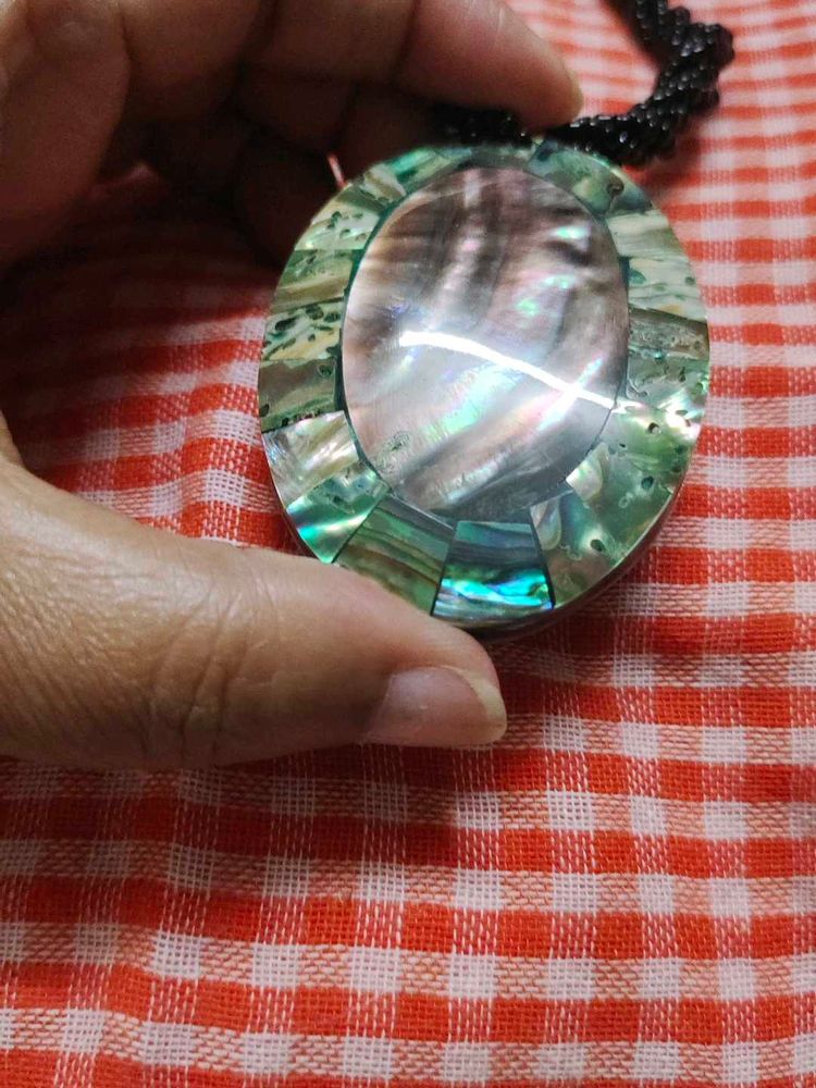 Imported|Mother Of Pearl Pendant|Beaded Chain