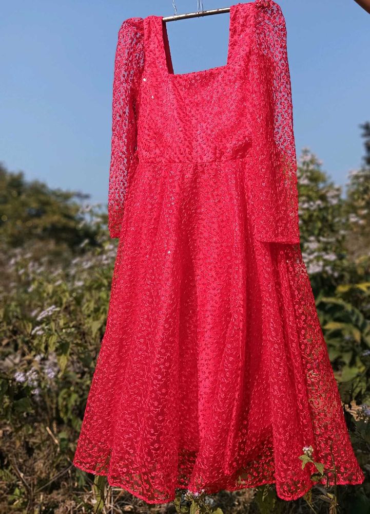 Elegant Red Lace Long Sleeve Dress