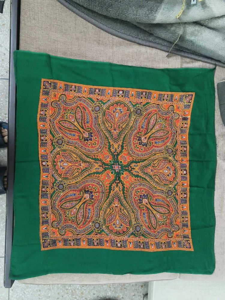 Green Paisley Print Scarf
