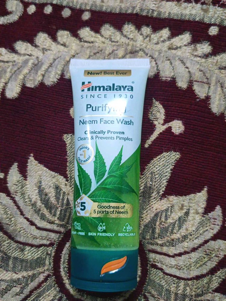 Himalaya Purifying Neem Face Wash